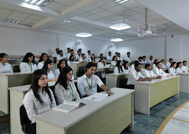 mriirs-bout-academics-img3.webp