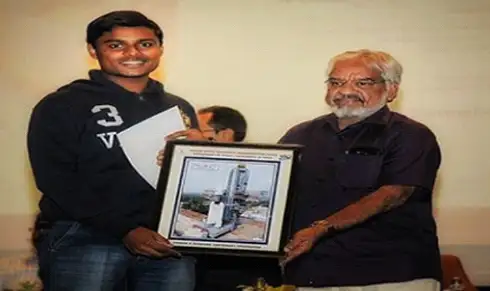 award-img