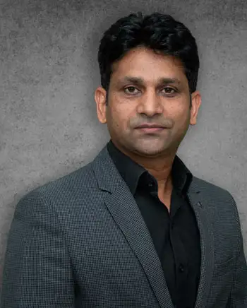 dr-sachin_lakra